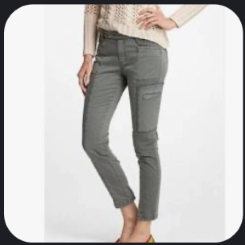 Daughters of Liberation Skinny Cargos  in Olive 28 Y2K